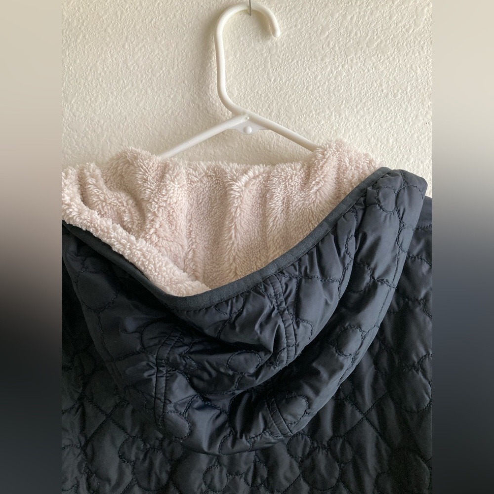 Disney Parks Black Jacket with Cream Fleece Size S - Picture 7 of 8
